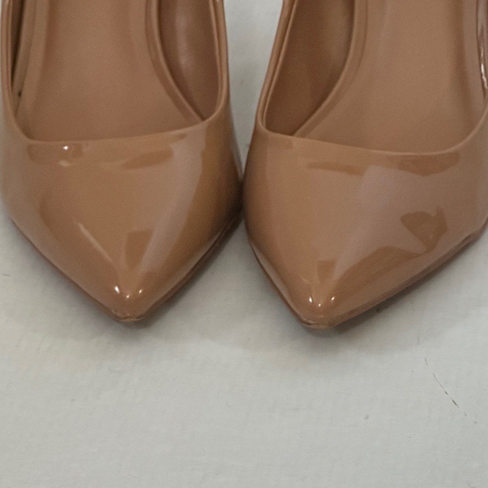 Chelsea & Violet Elegant Tan patent leather Pumps sz 7 - Picture 7 of 10
